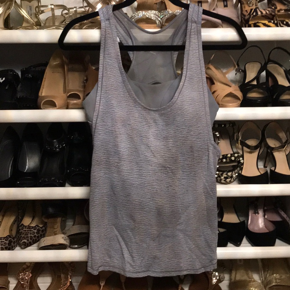 Lululemon tank